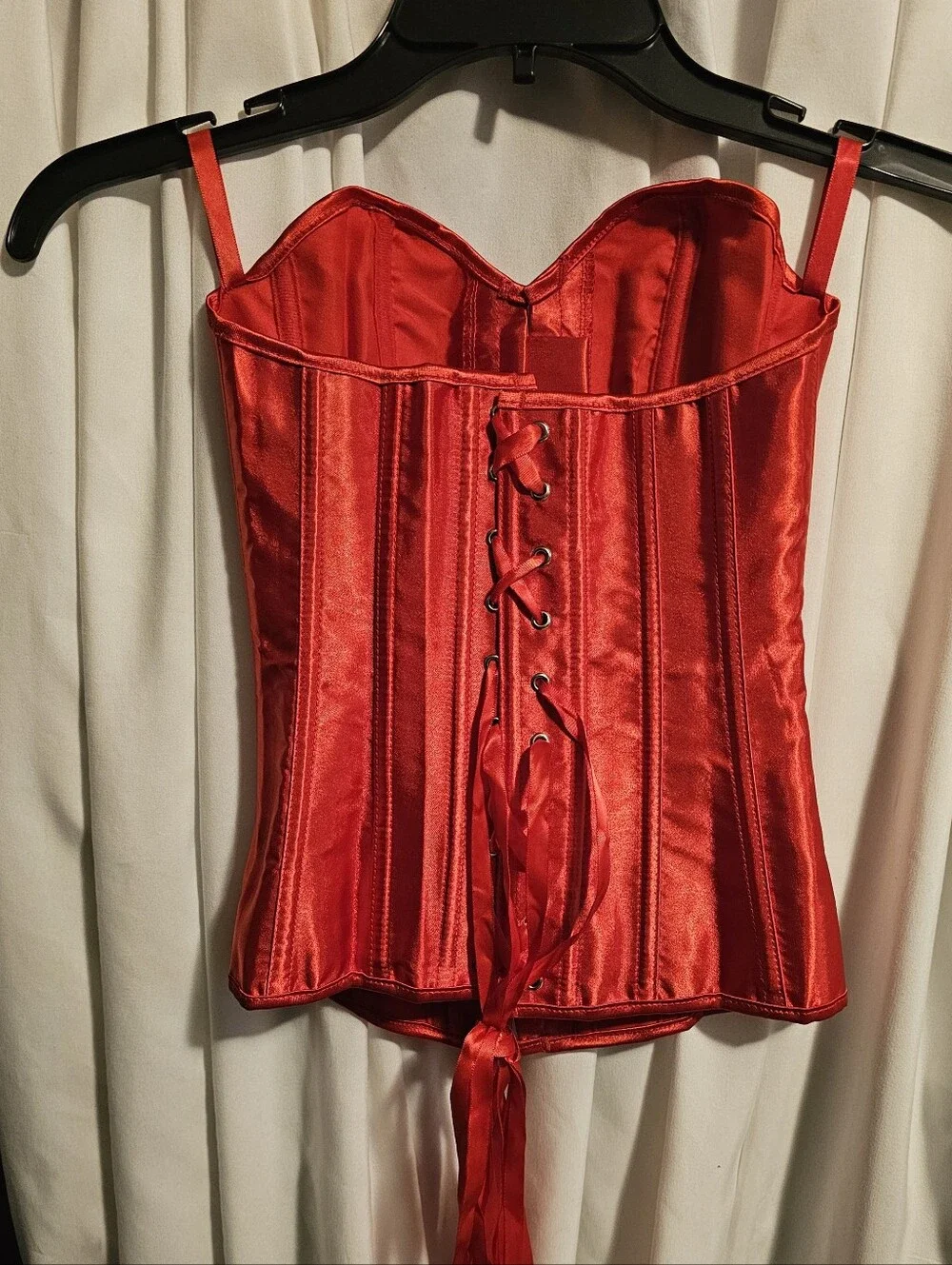 N/A sexy red